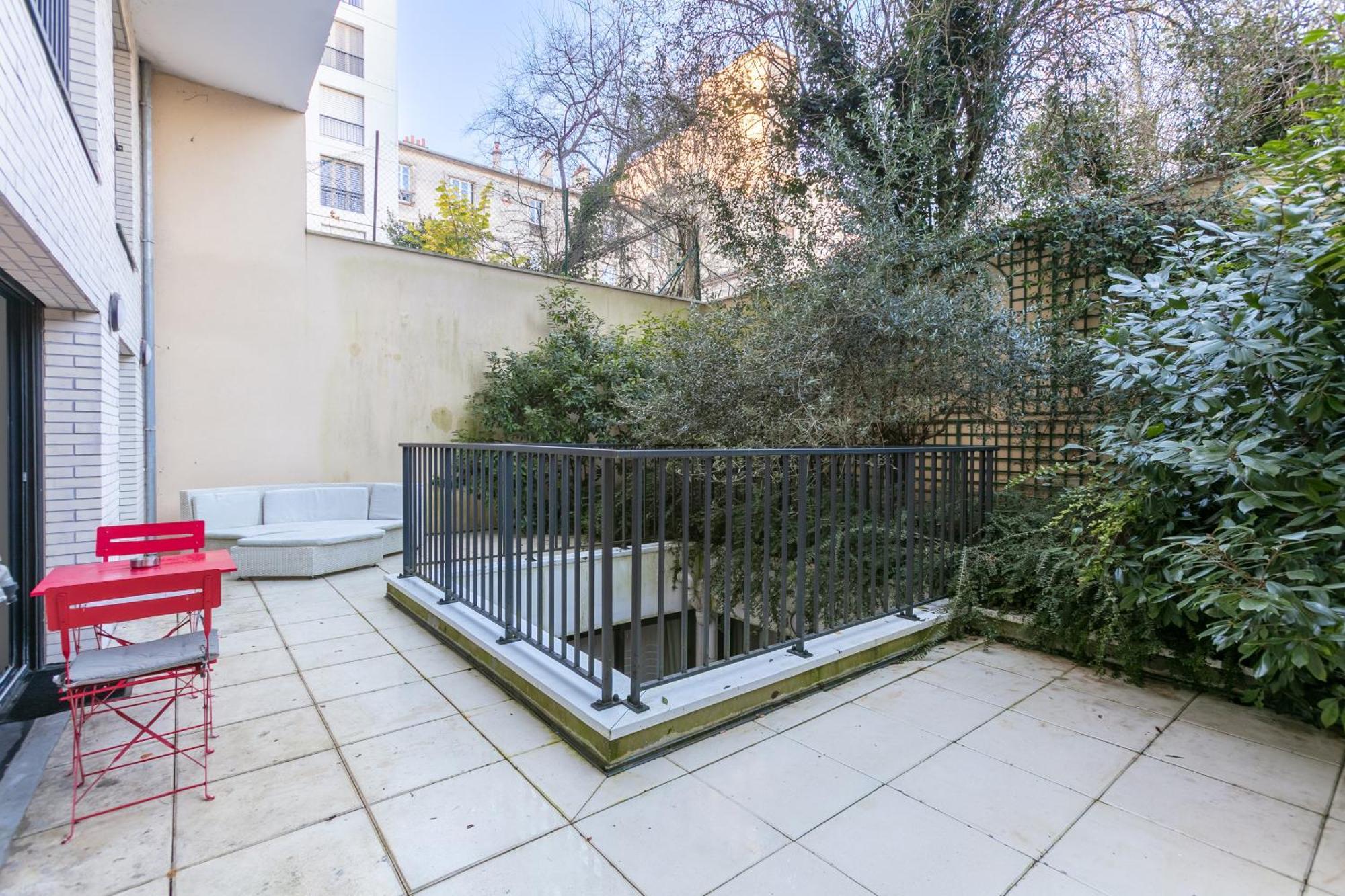 Apartamento L'Escapade Paris Le Kremlin-Bicêtre Exterior foto